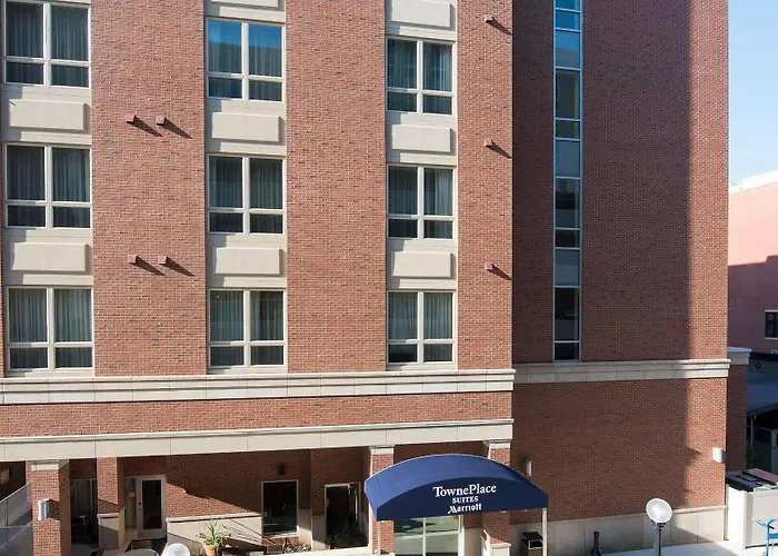 Hotel Towneplace Suites By Marriott Urbana/campustown 3*