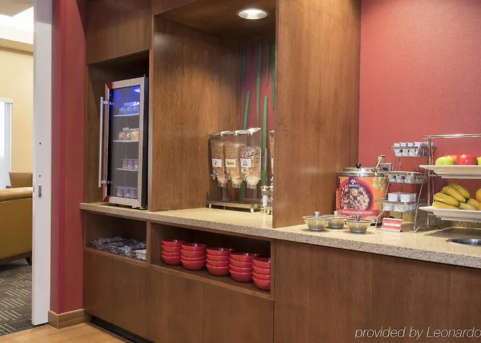 Hotel Towneplace Suites By Marriott Urbana/campustown 3*