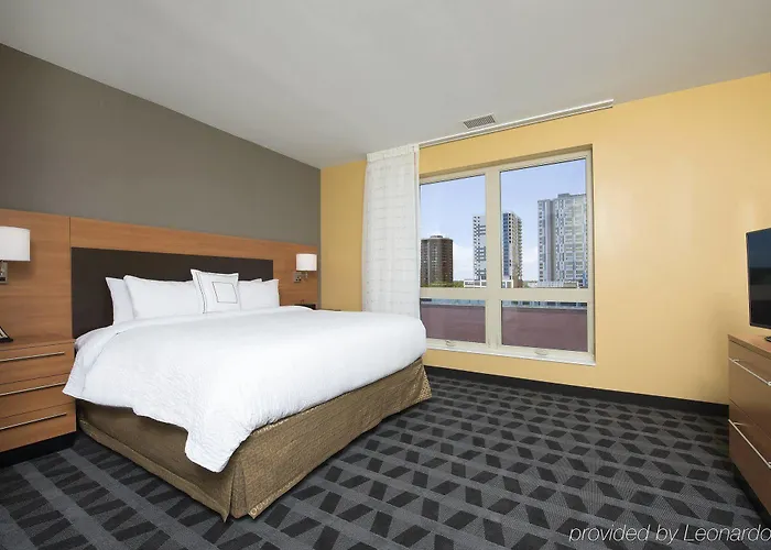 Hotel Towneplace Suites By Marriott Urbana/campustown 3*