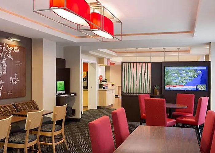 Hotel Towneplace Suites By Marriott Urbana/campustown